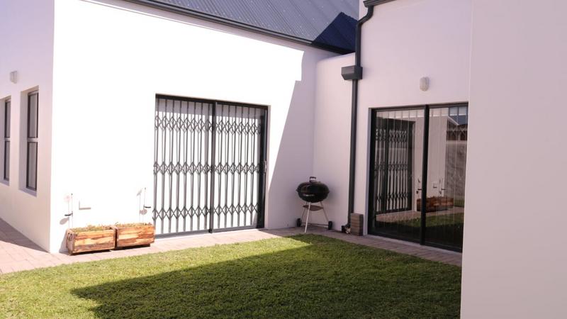 2 Bedroom Property for Sale in Dwarskersbos Western Cape